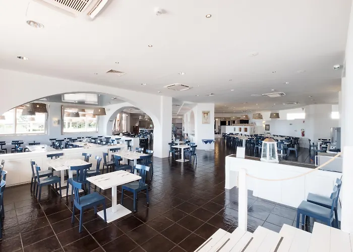 Borgo Di Fiuzzi &SPAAlbergo